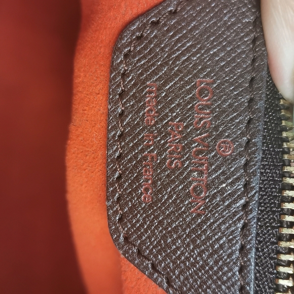 (Sold off pm)💯% Authentic LV Brera Damier Ebene - Picture 13 of 16